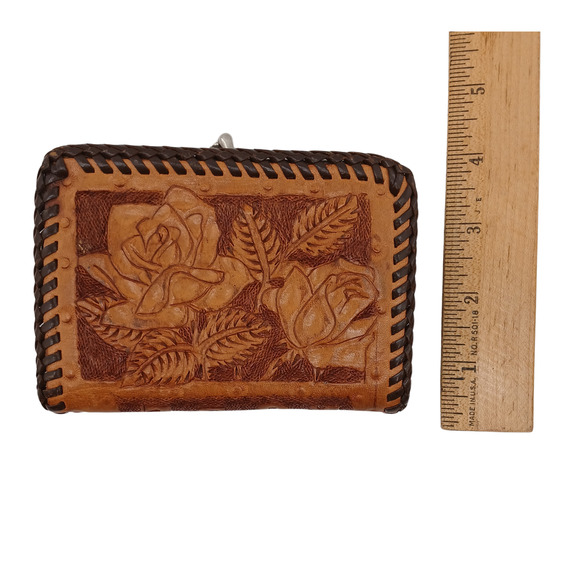 VTG Ladies Hand Tooled Leather Clutch Wallet Coin Purse Rose Design 5"x3.75"x1" - Picture 9 of 10